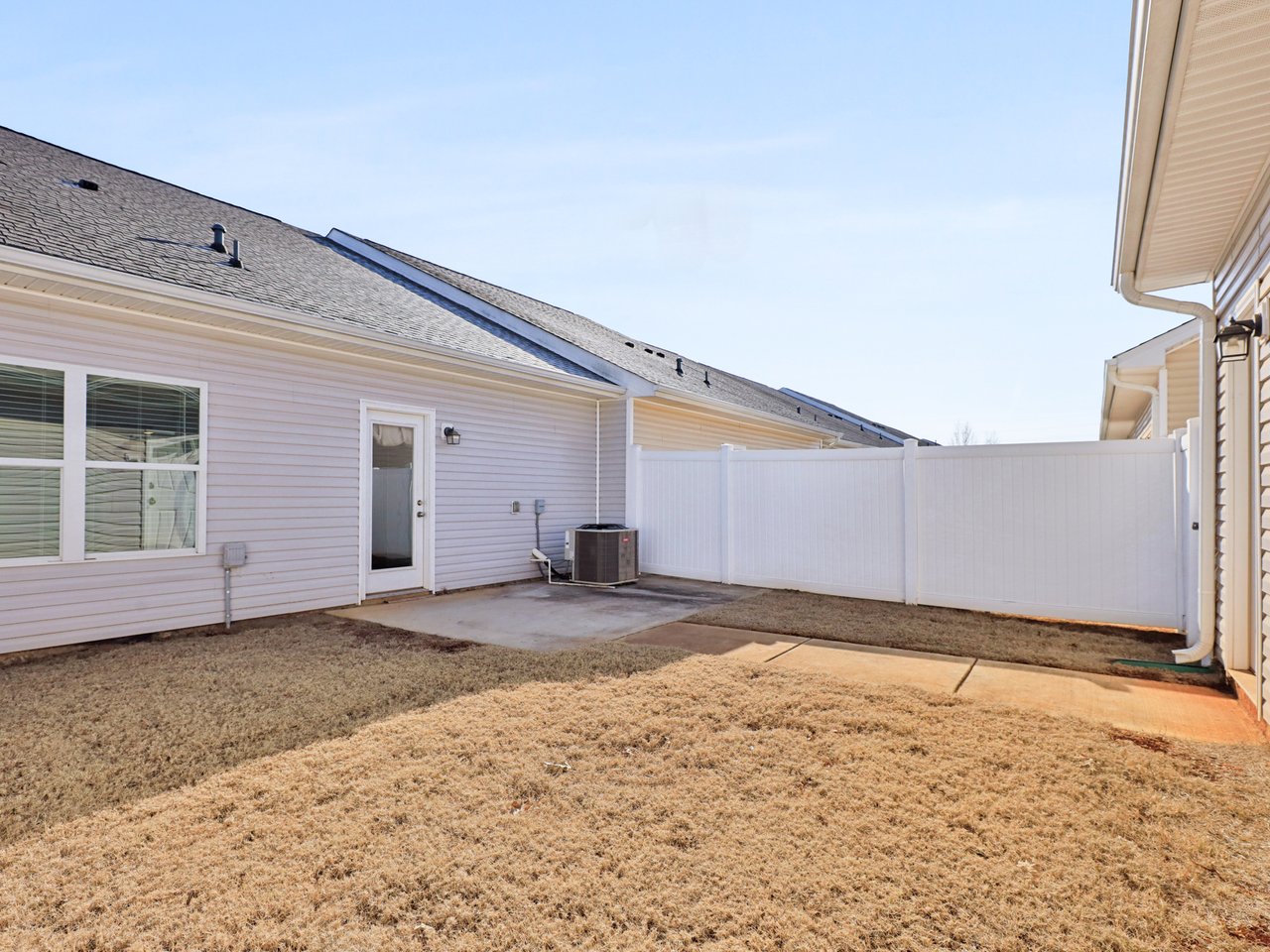 Promenade at River Landing Townhome