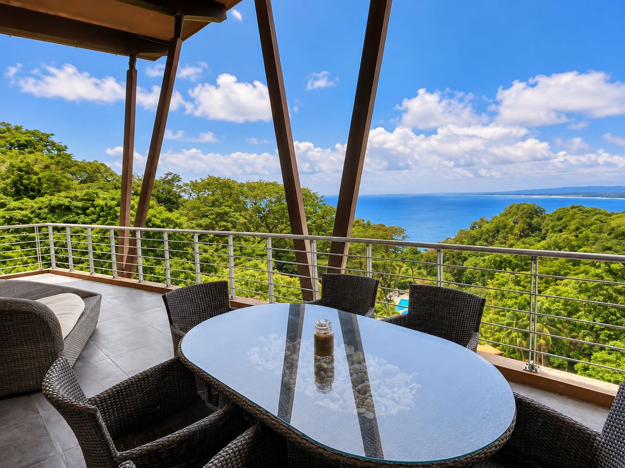 Ocean View Penthouse With Roof Top Jacuzzi @ Los Altos Resort
