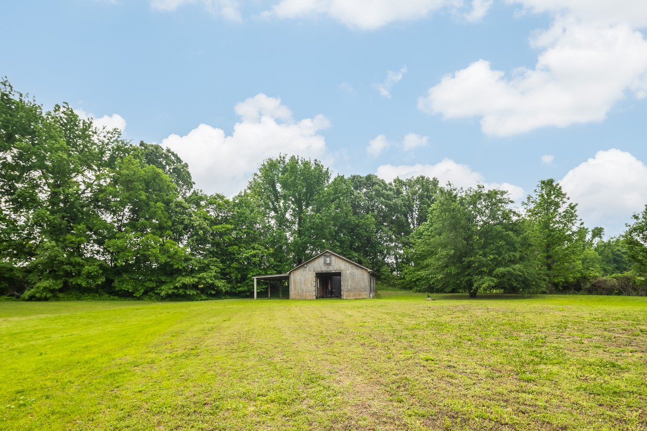 1095 CULBREATH RD