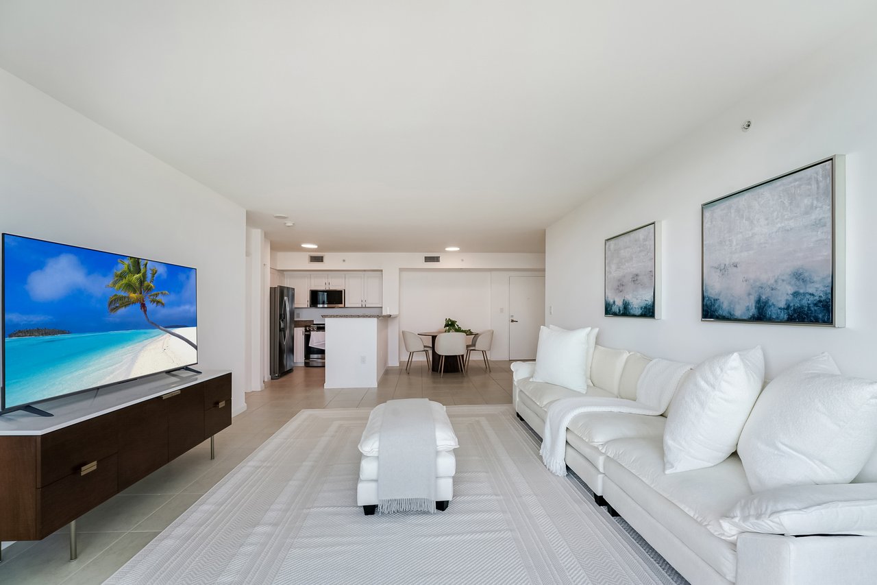 Yacht Club at Portofino Condo for Sale | Unit 1209 | South of Fifth