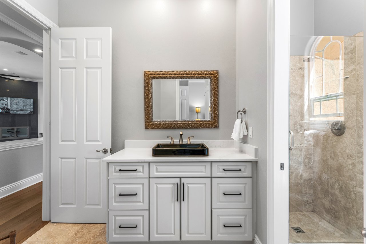 41653 Oak Trail Court