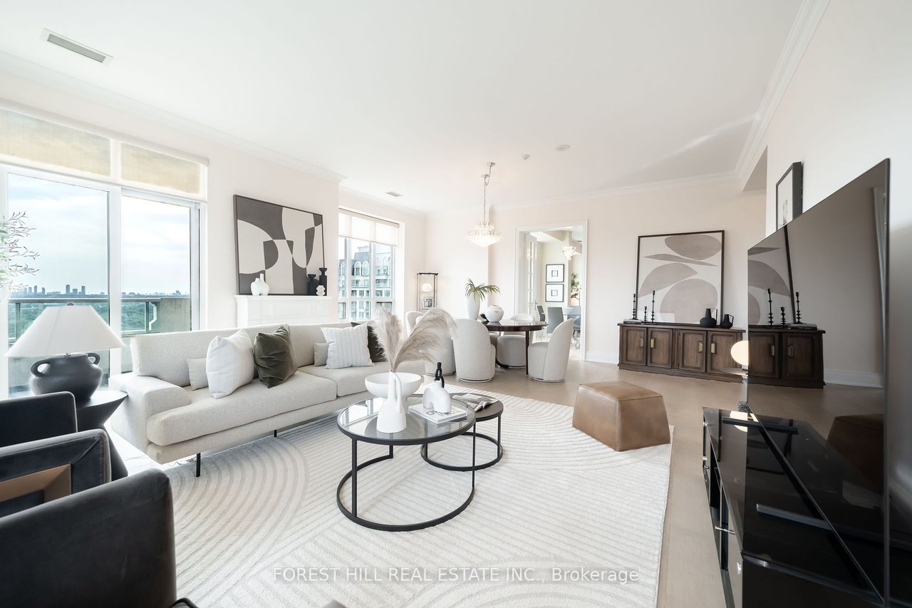 LIVING IN ARIA PENTHOUSES