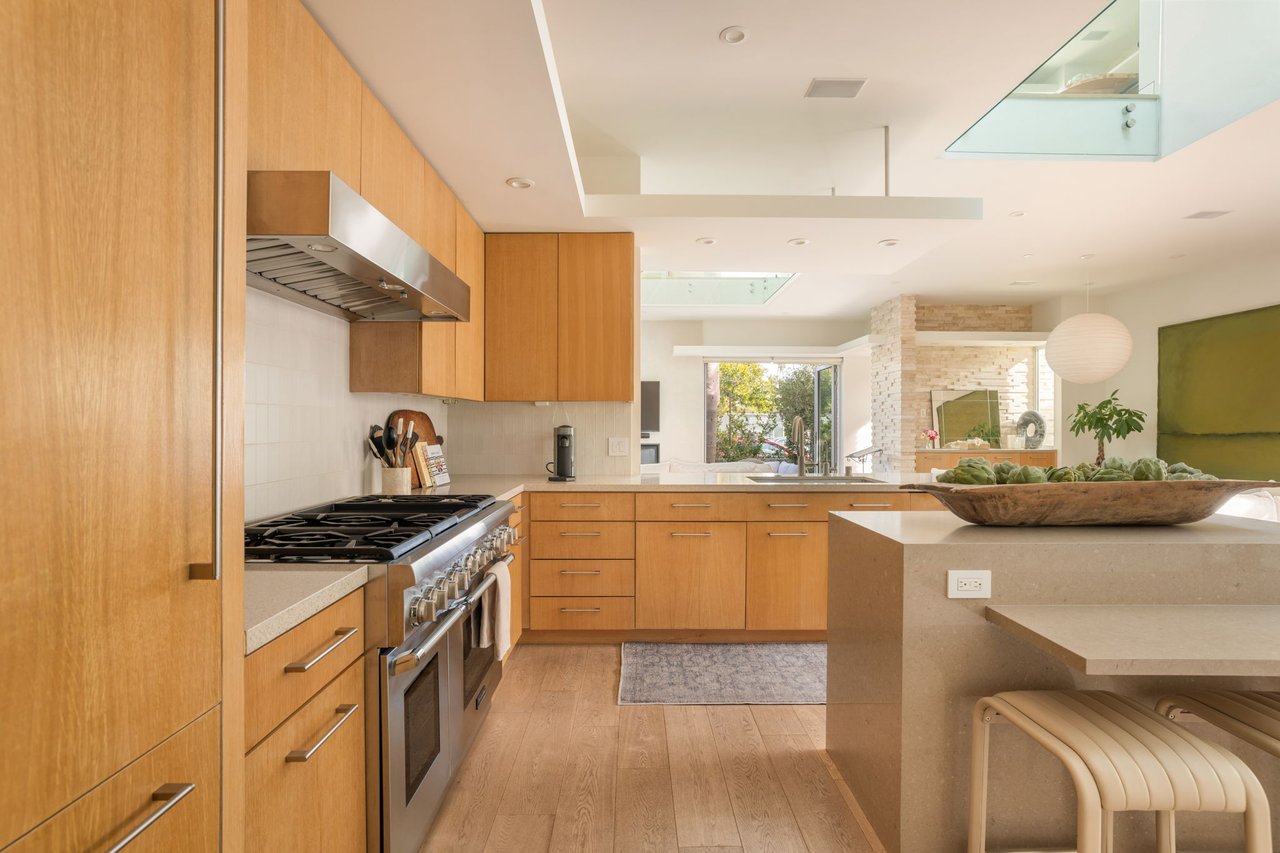 2413 Wilson Ave, Venice 