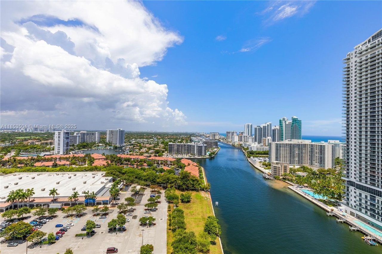 2600 E Hallandale Beach Blvd #2502