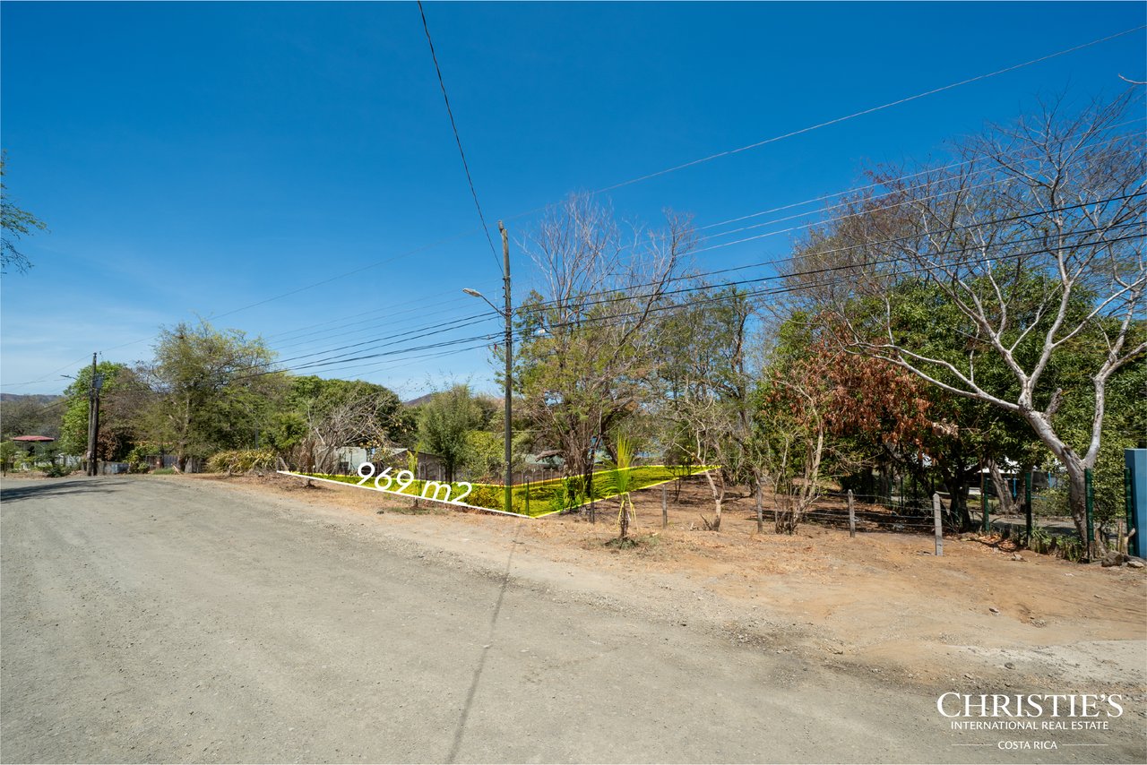 Prime Oceanfront Lot for Sale | Playa del Coco