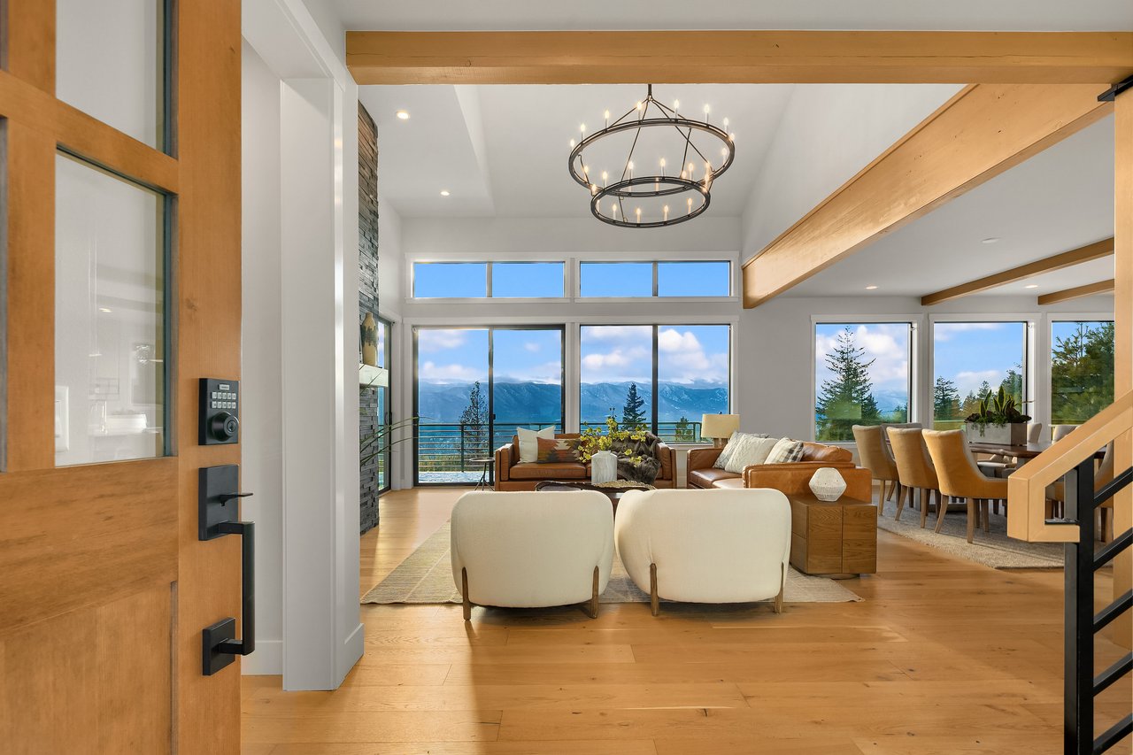 2241 Forest Ridge Drive