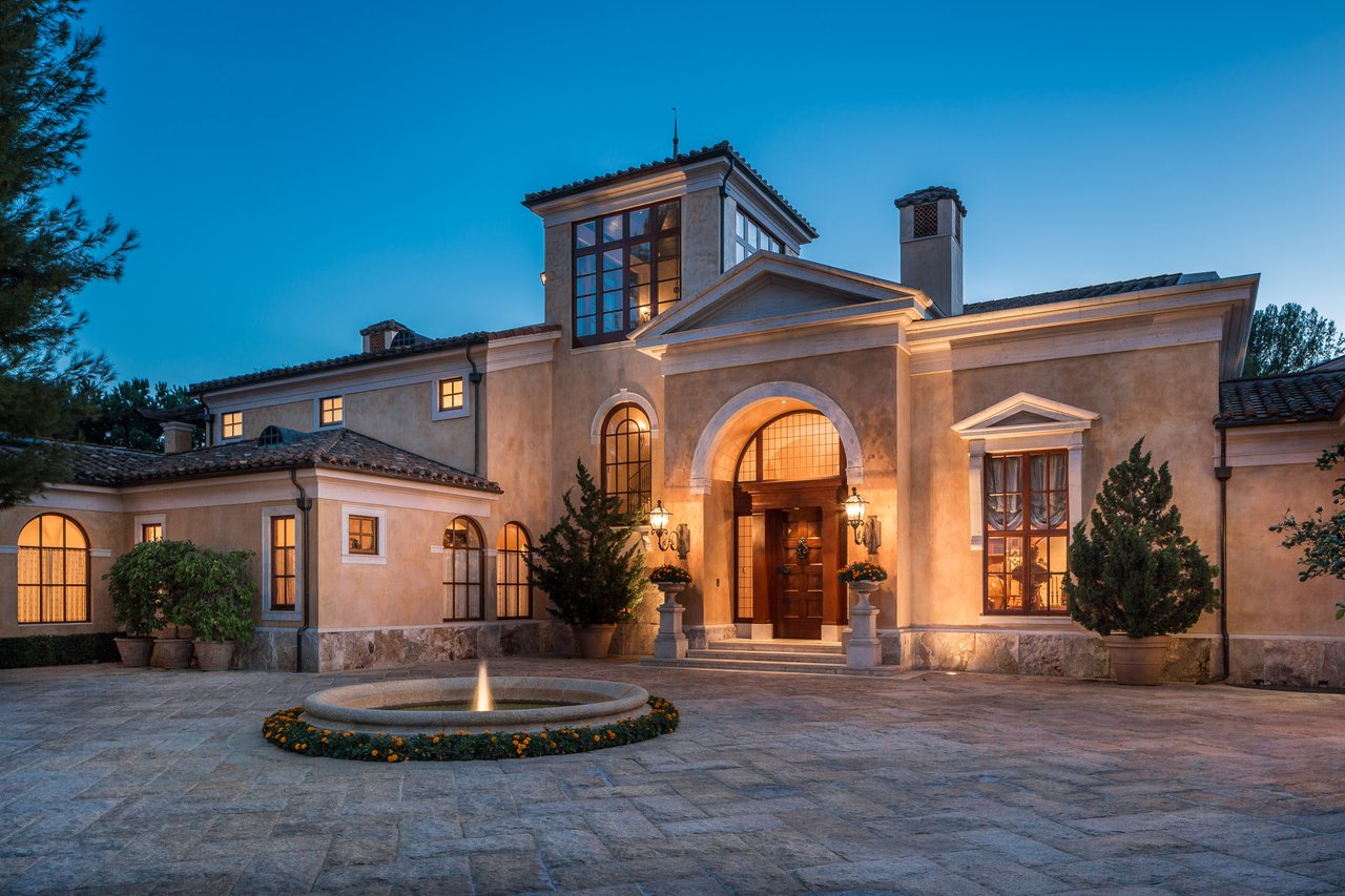 60 Beverly Park
