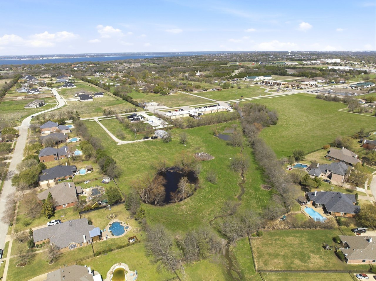 6.15 Acres For Sale in Heath, TX