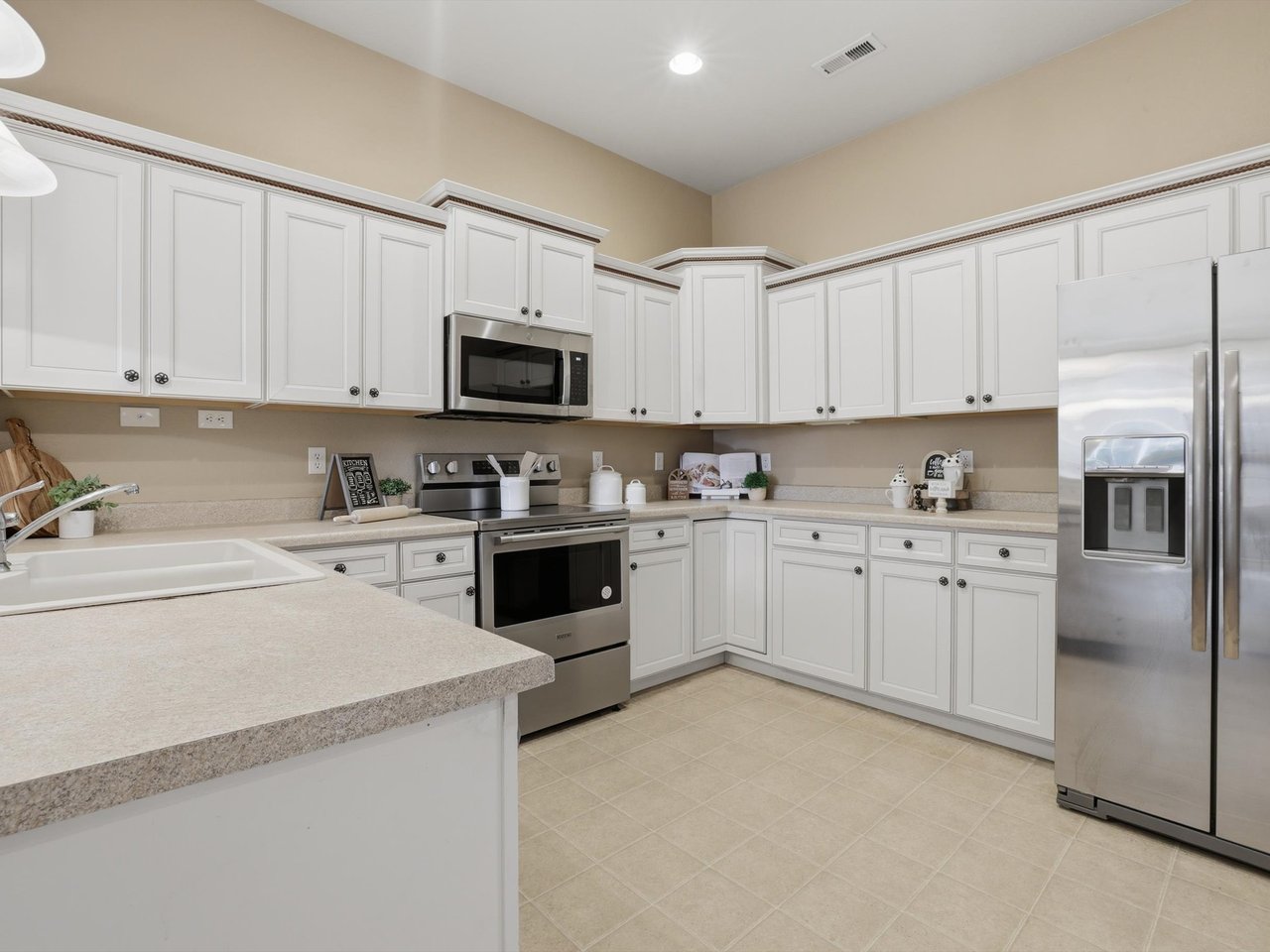 6699 Bethesda Point B