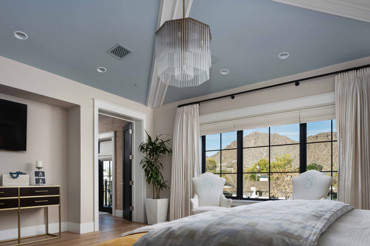 5915 E Calle Del Sud