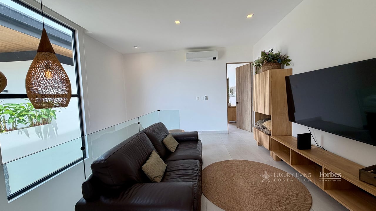 21479 - Luxury villa, 4 bedrooms, pool and excellent ROI for investors