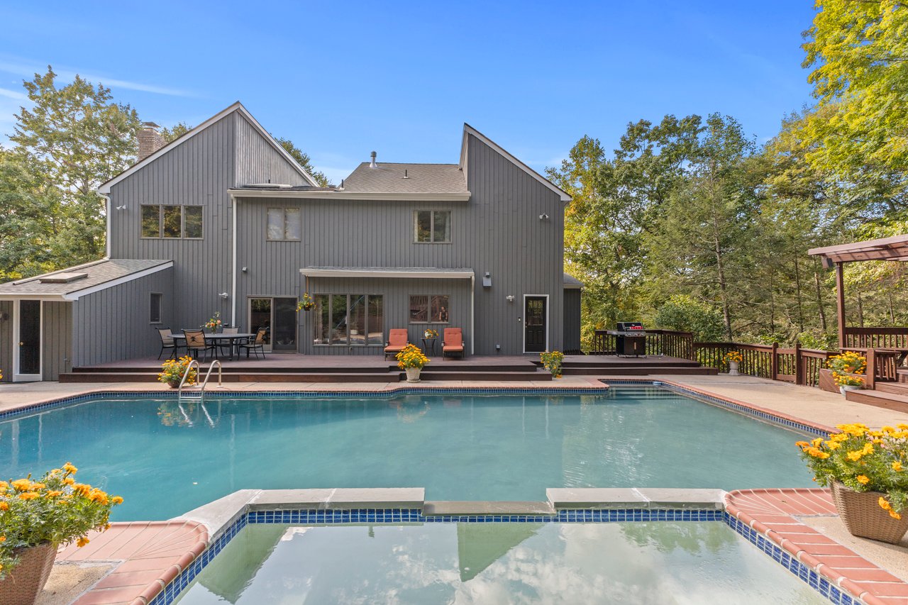10 South Glen Road