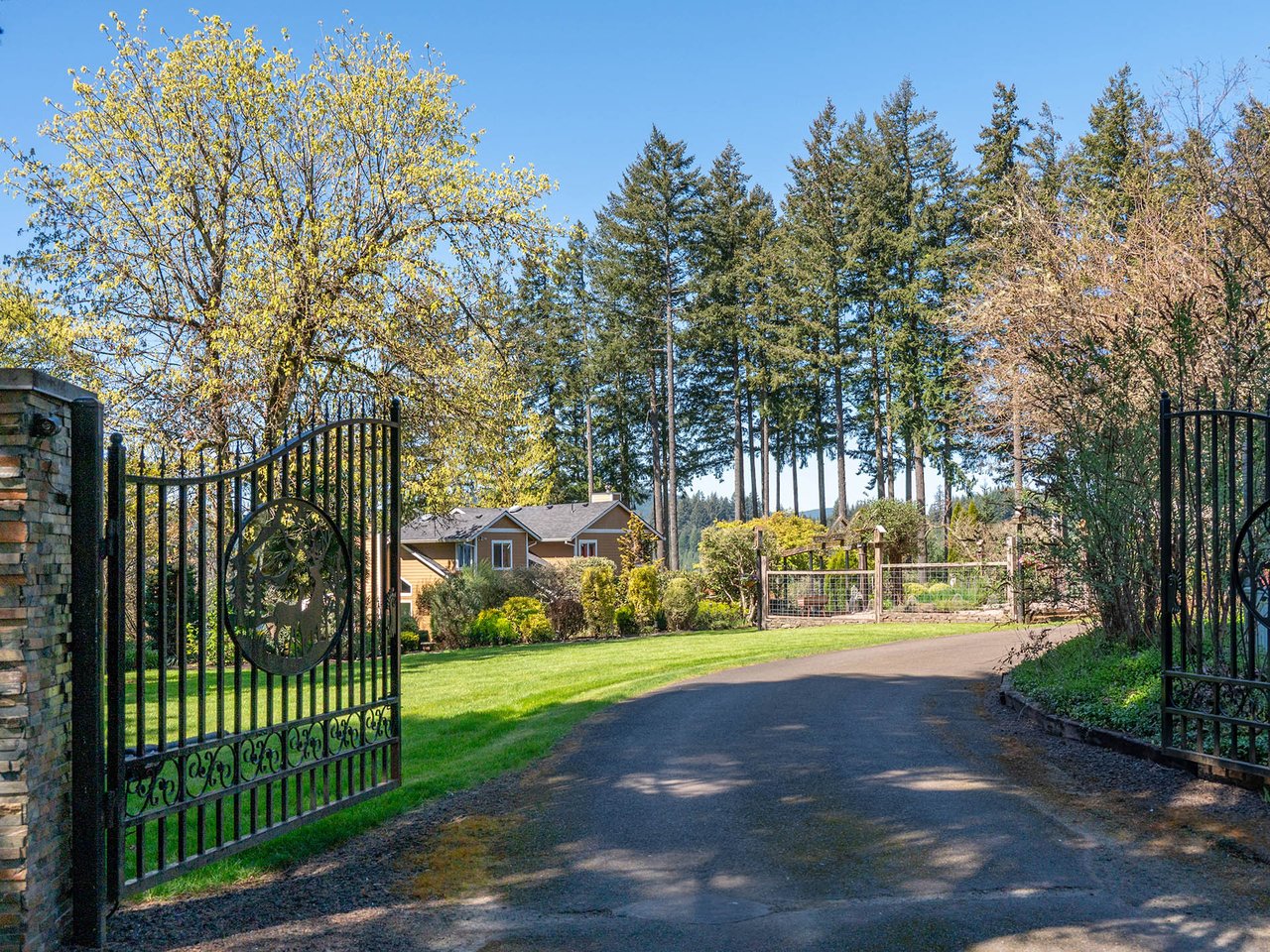 45045 NW ELK MOUNTAIN RD