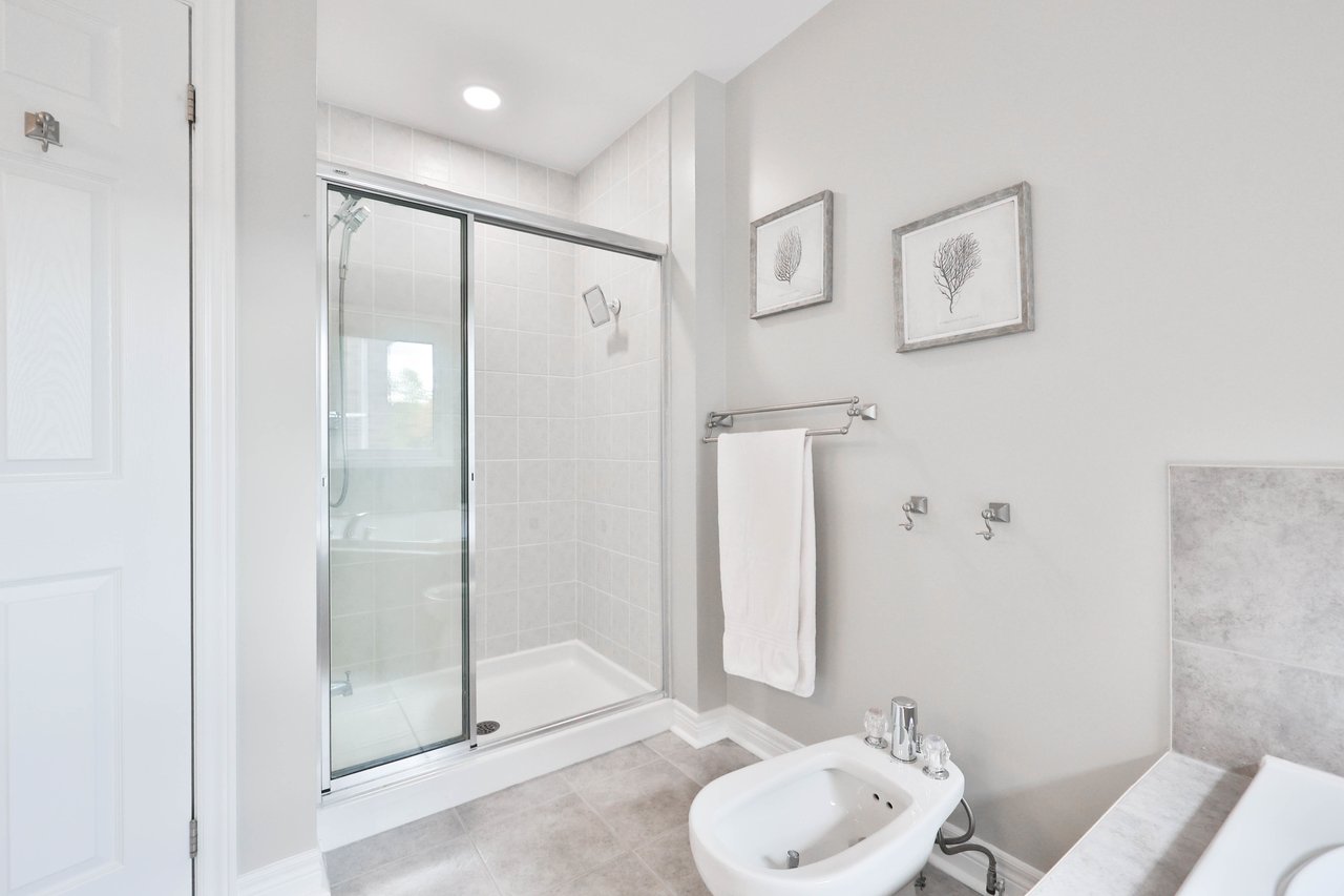 3262 Skipton Lane, Oakville