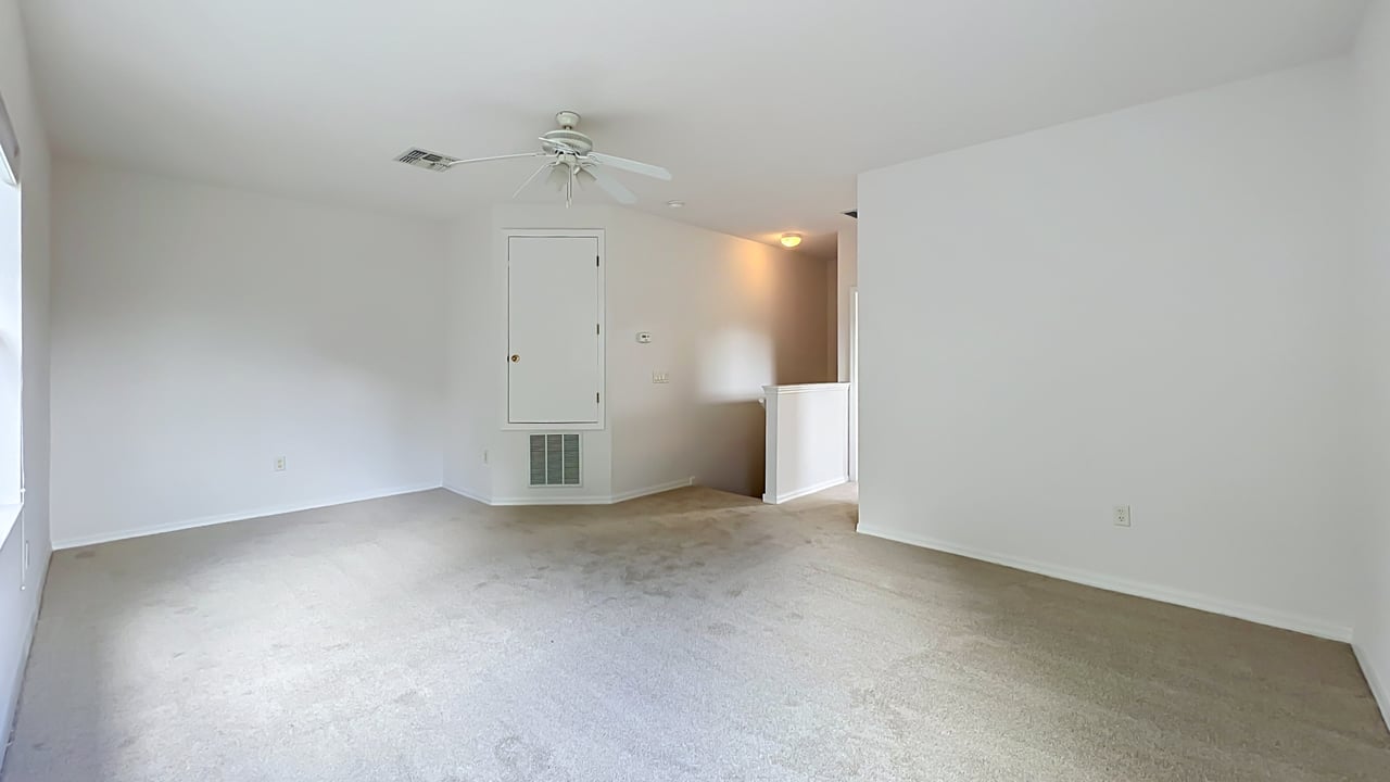 Orlando Vista Lakes 5-Bedroom 4-Bathroom Home and Lifestyle