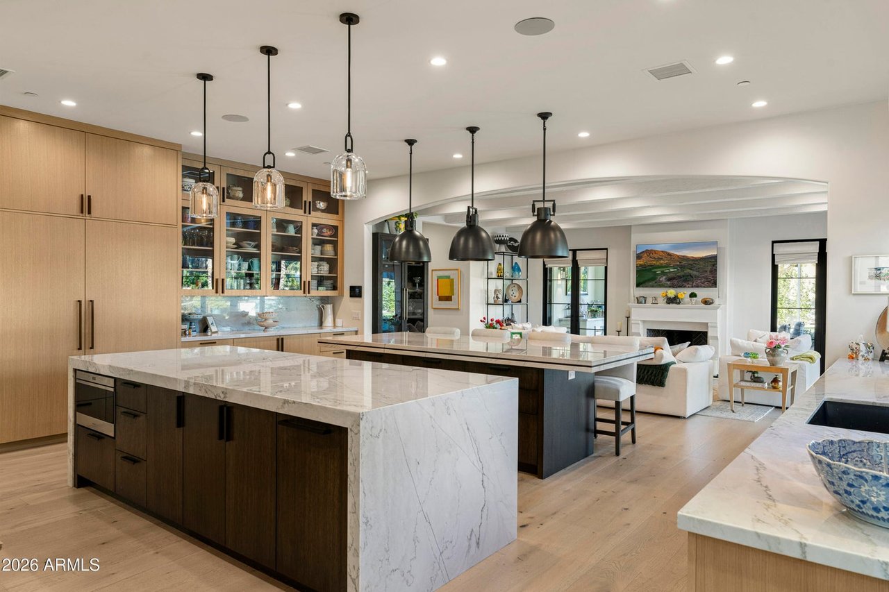 5432 E VIA DEL CIELO