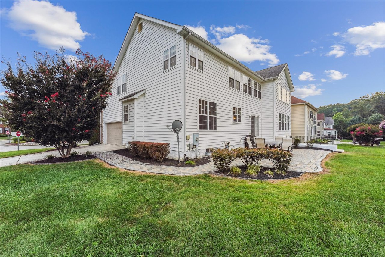 3380 Braemar Court – A Stately Sanctuary of Comfort, Elegance, and Space