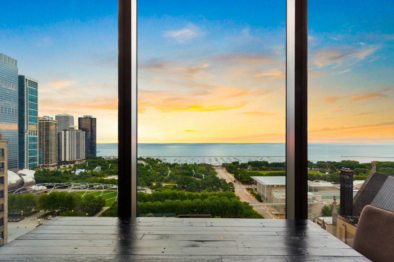 60 E Monroe St Unit 2101