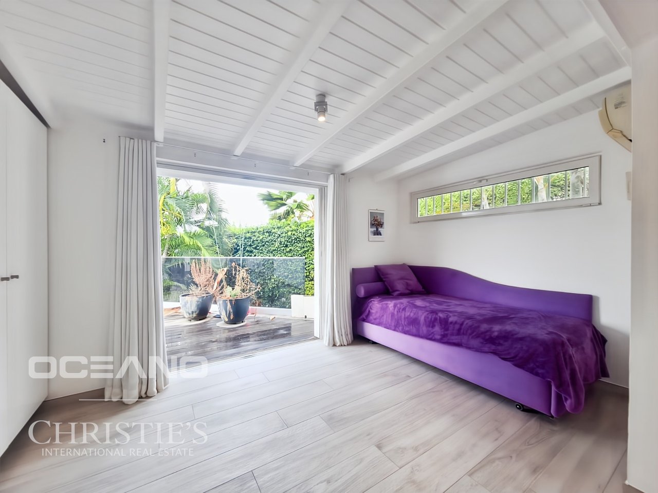 Modern 3 bedrooms Villa - Sea View