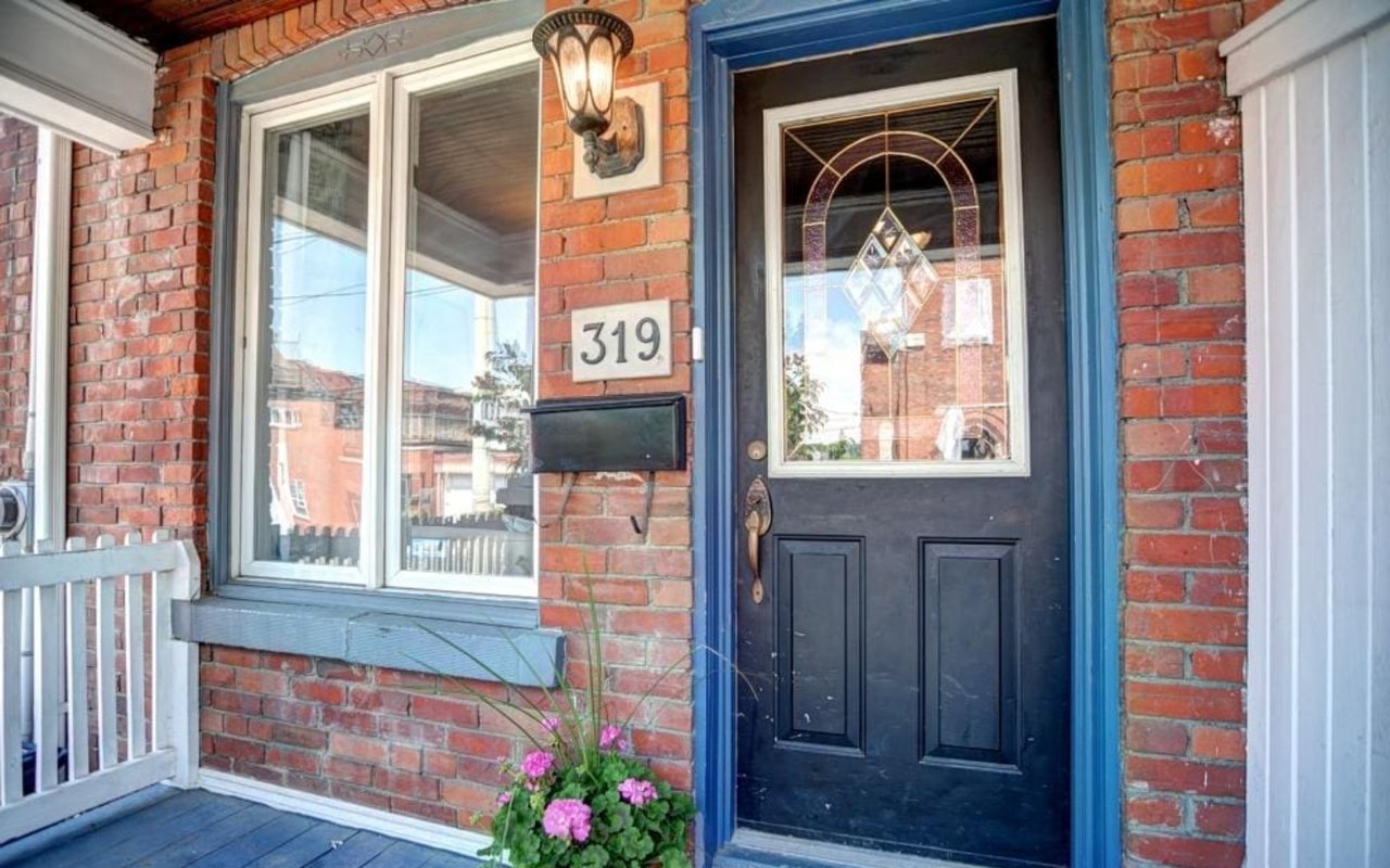 What a Bidding War Means – to Sellers