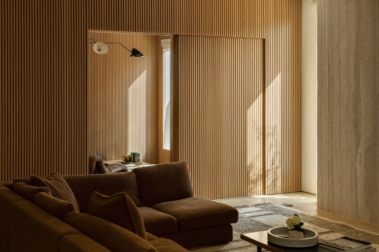 1557 Tower Grove Dr, Beverly Hills