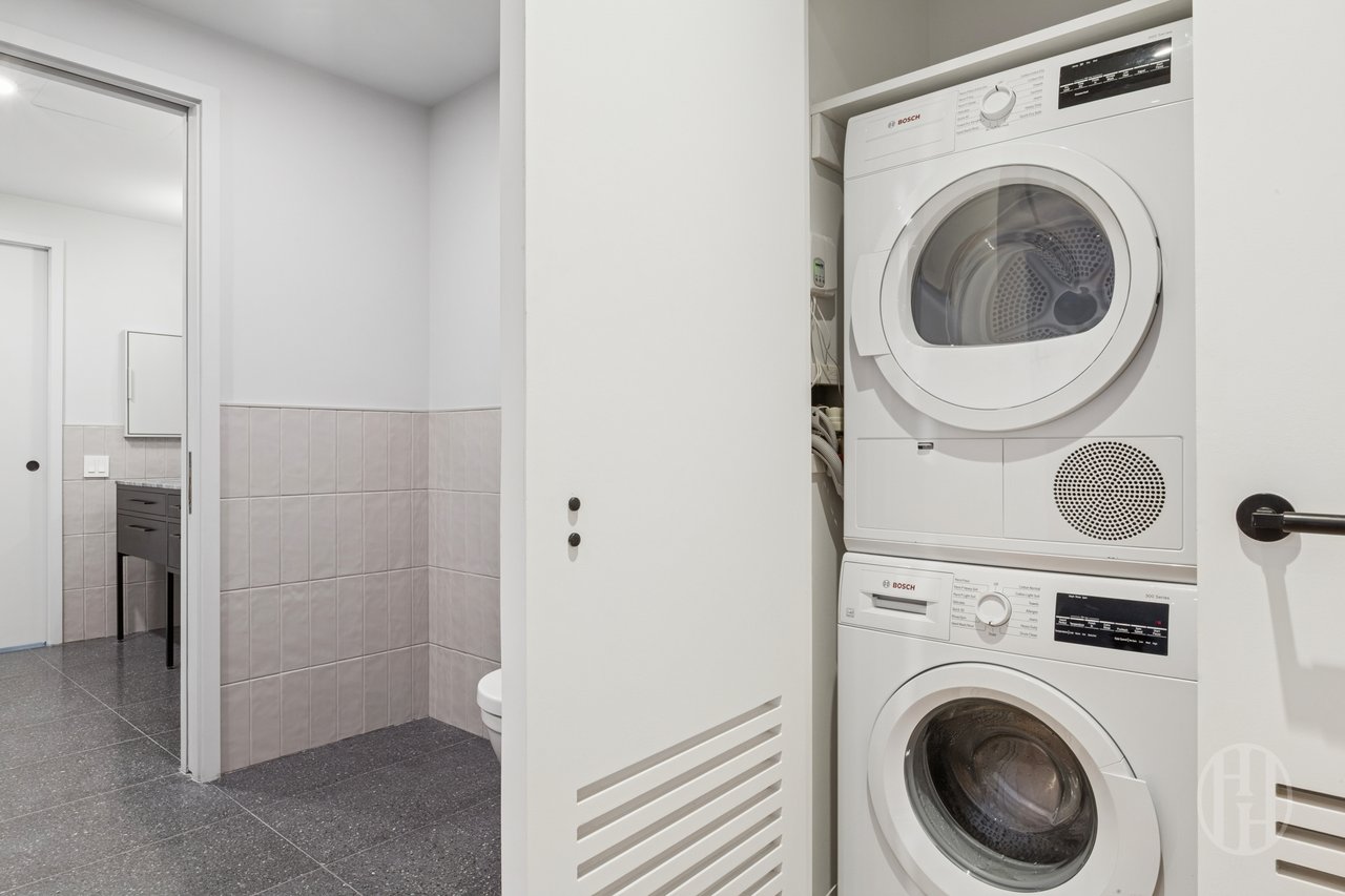 547 W 47th Street 604