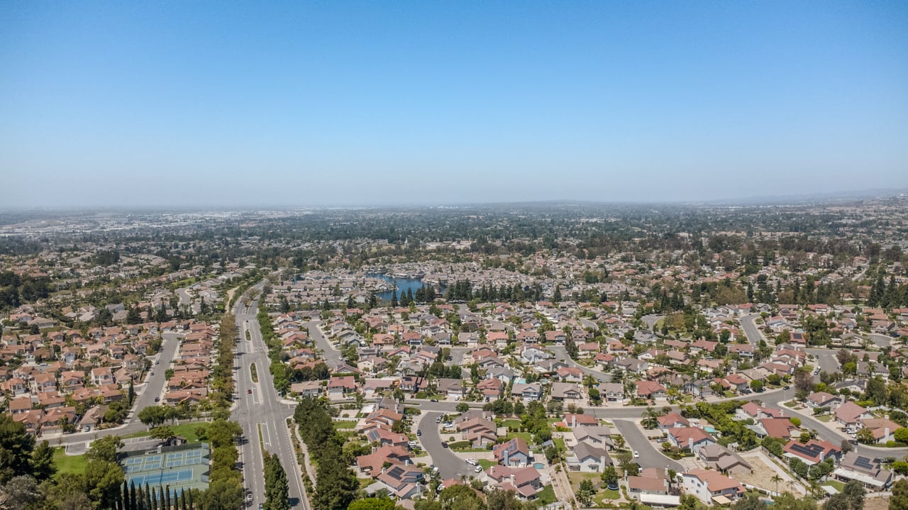 20525 Via Campanas