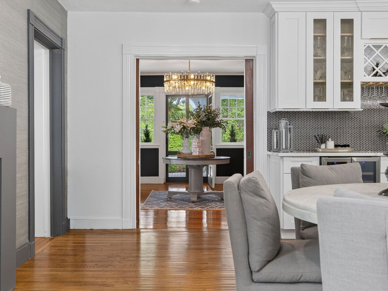 Waterfront Off Market Private Exclusive 