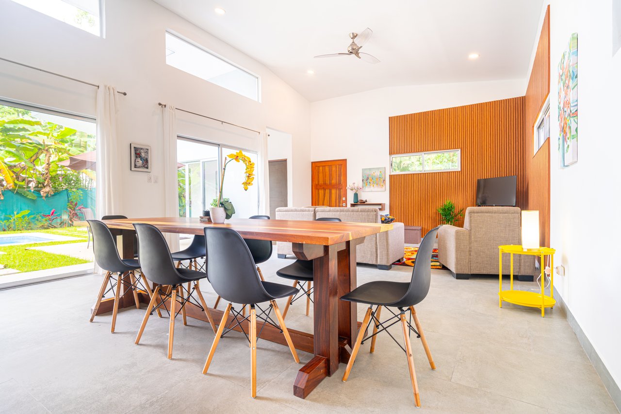 Brand New Home! Nature Lovers Escape by Uvita's Bamboo Forest and Swimming Holes