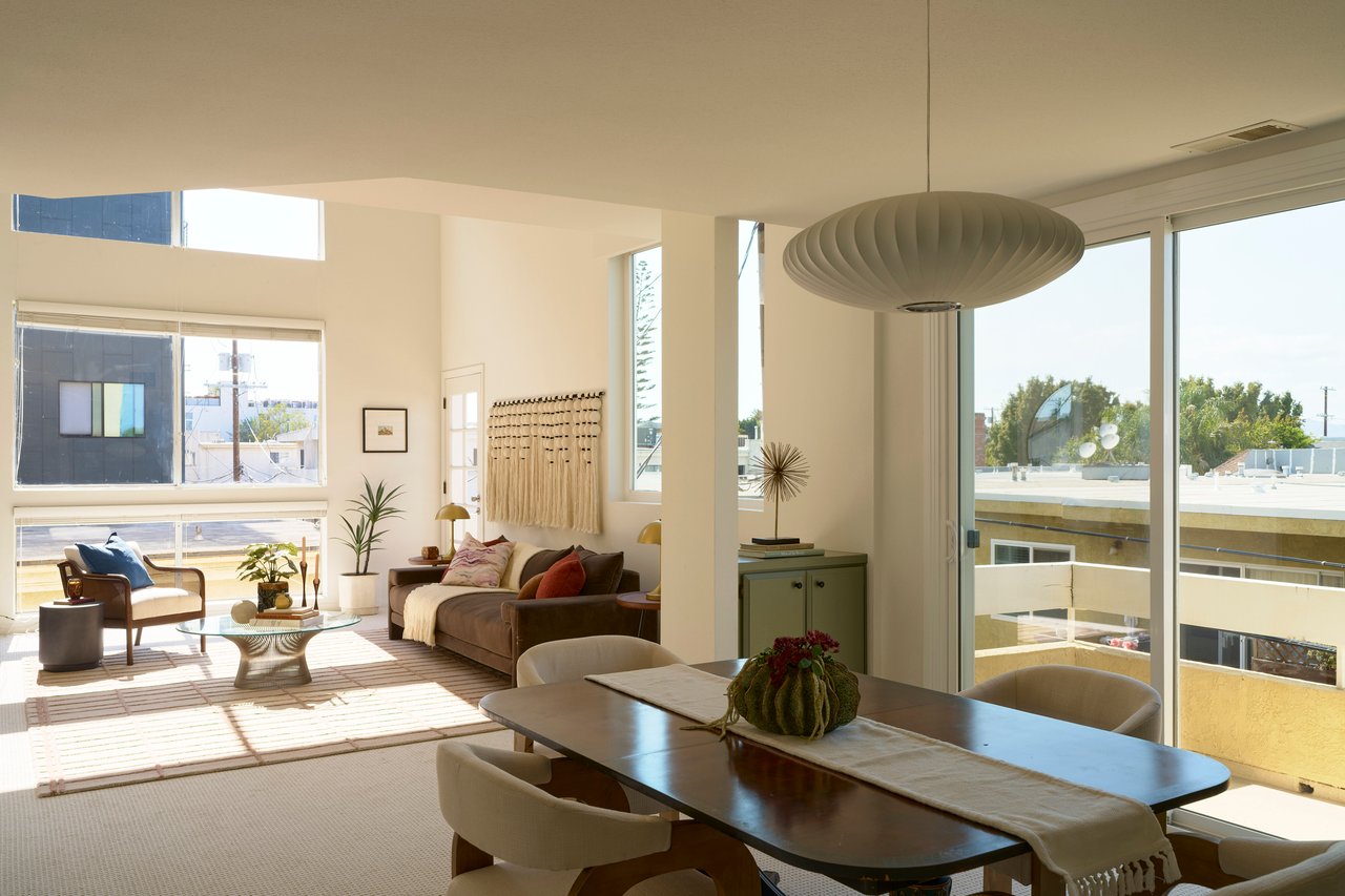 Rare Tri-Level Mar Vista Townhouse 