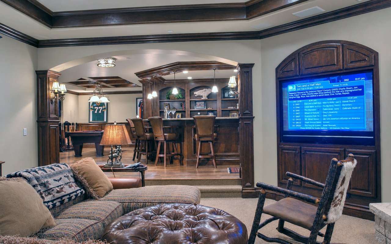 Tiger Wood's Top Golf Home in Castle Pines