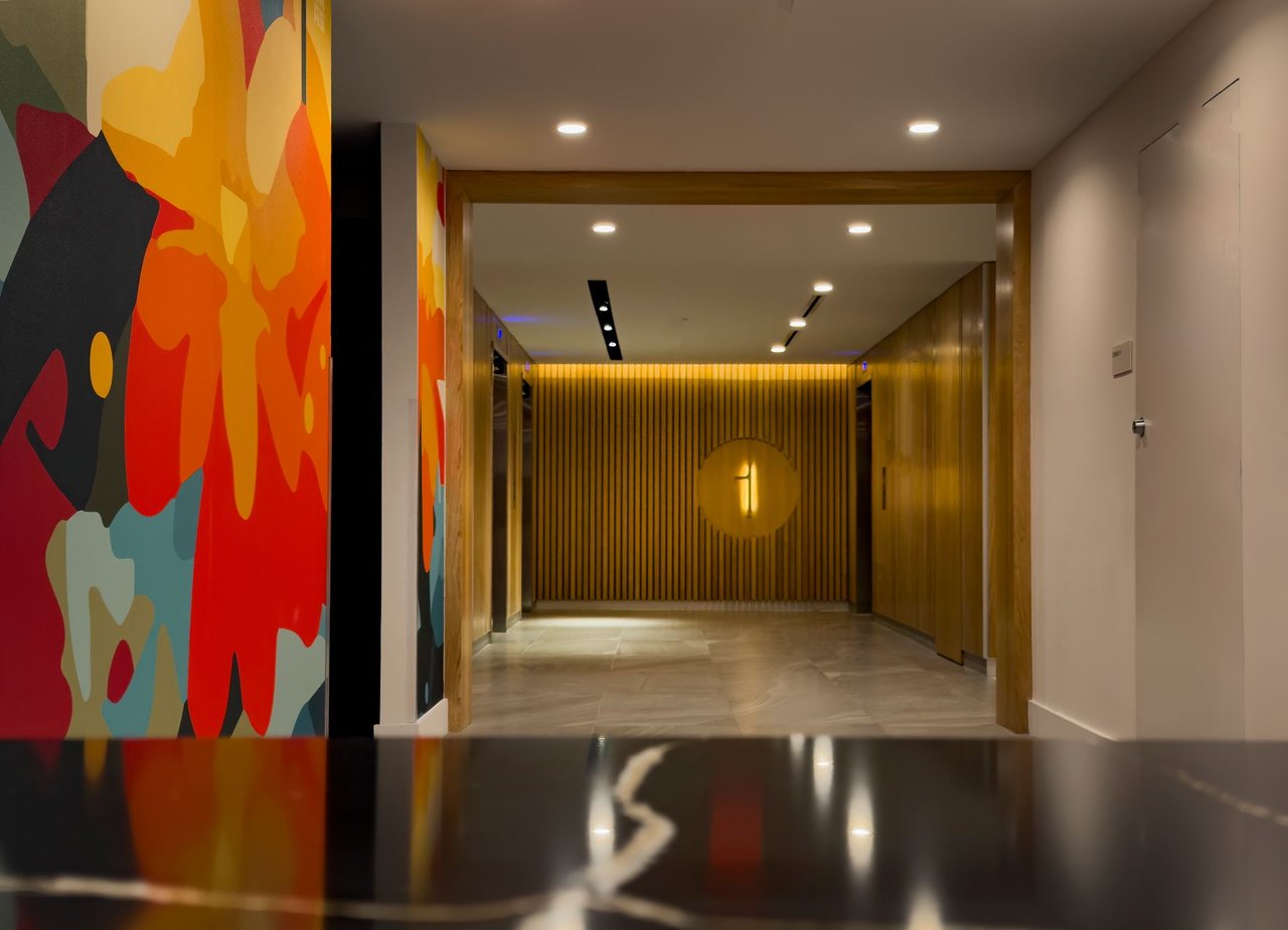 Ascent at Metropolitan Naples