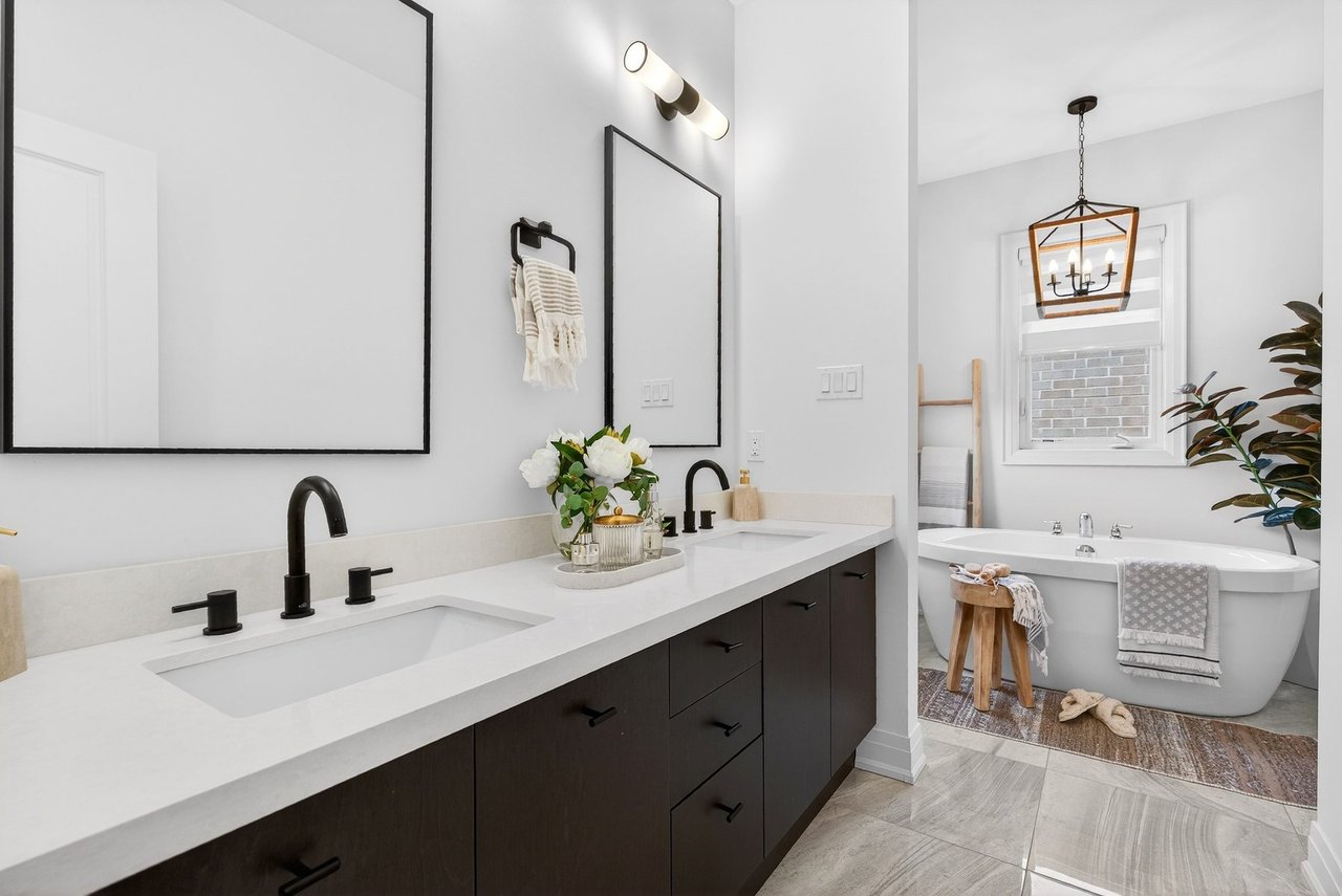 Curated Waterdown Elegance