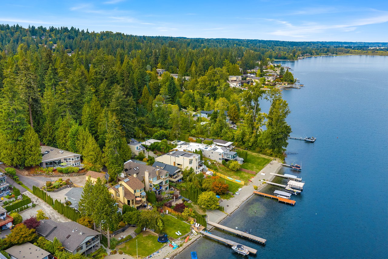 2604 W Lake Sammamish Pkwy NE