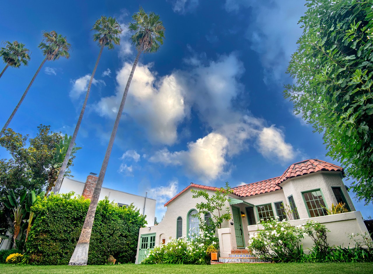 1556 Murray Cir.