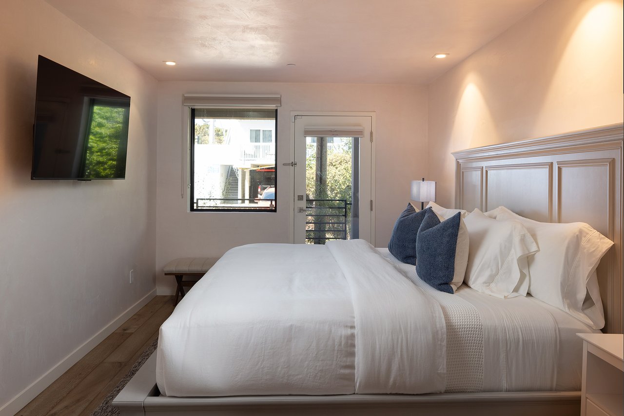 Stella Maris - Cannery Row Luxury Coastal Rental