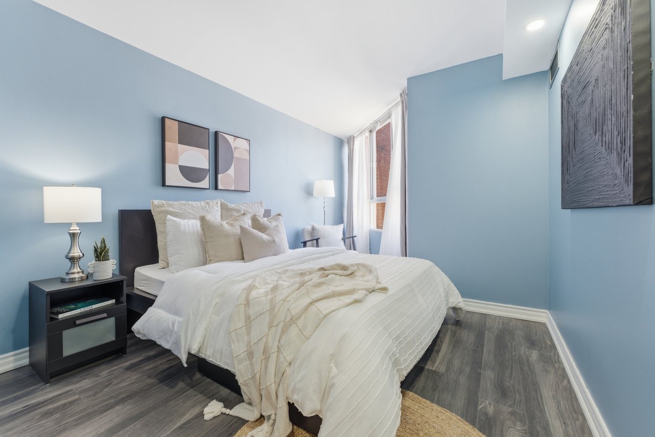 1485 Lakeshore Rd E 511