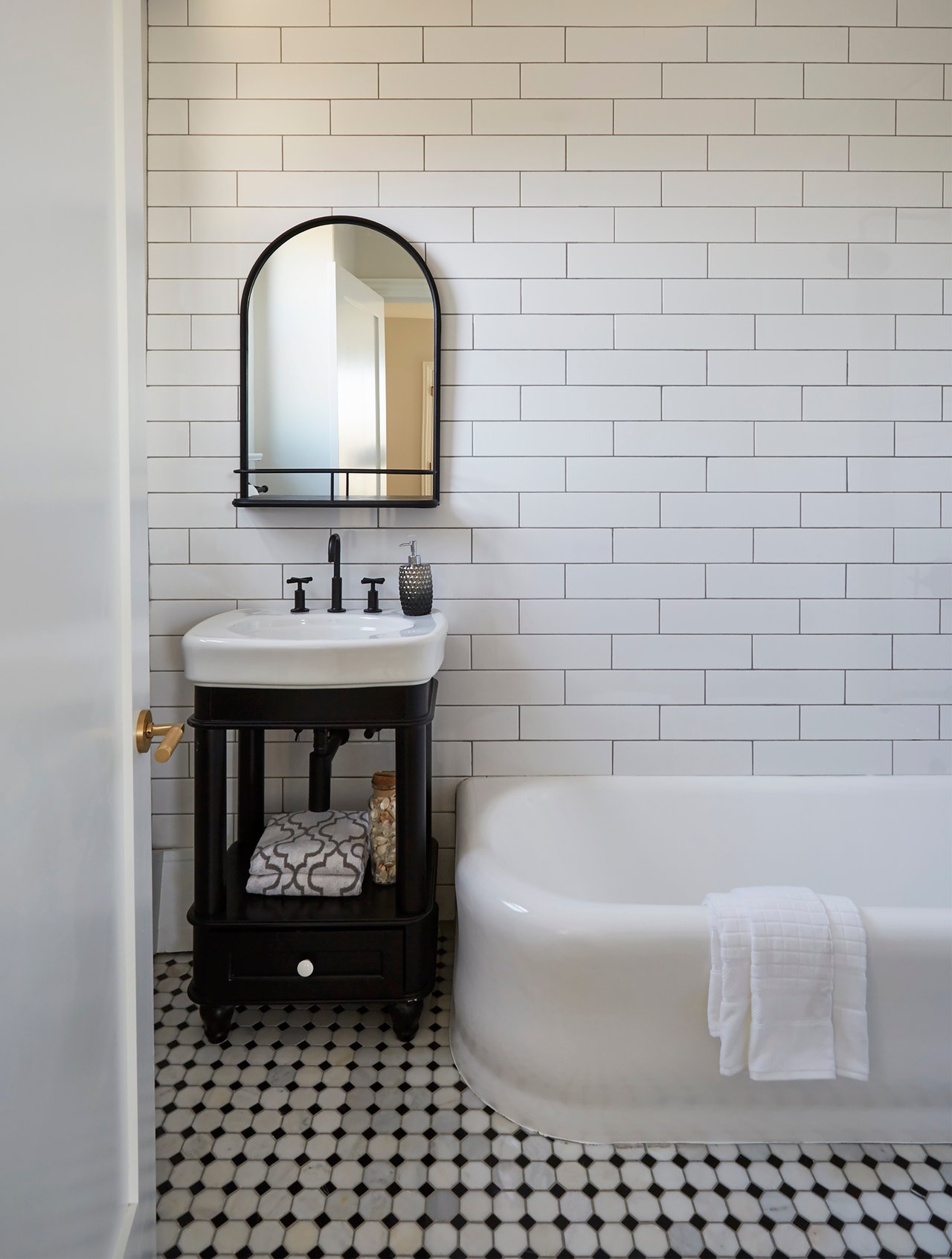 3730 N. Lake Shore Dr #5B