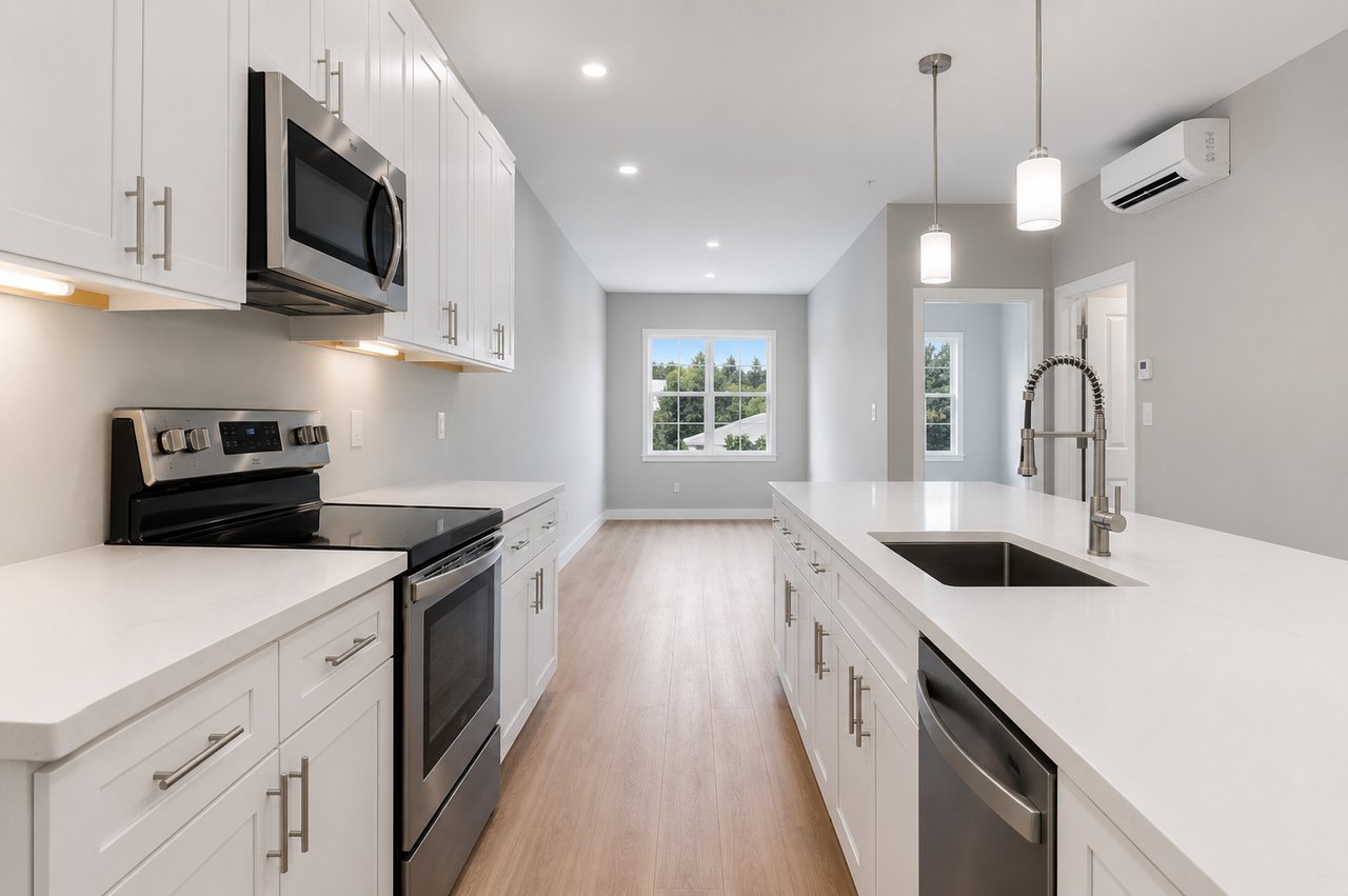 298 Main Street, 2C