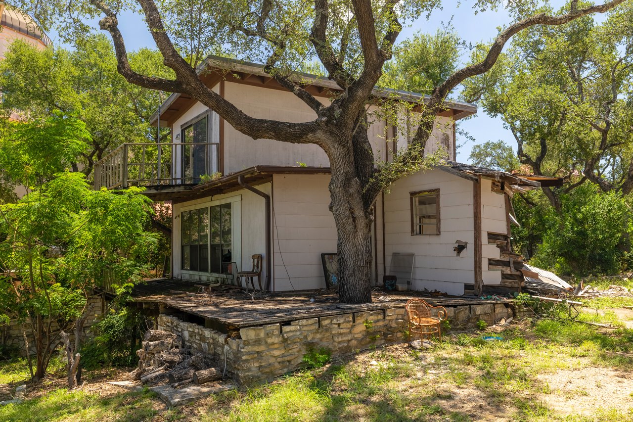 Lake Travis Waterfront! 2 homes, 3 acres with dock!