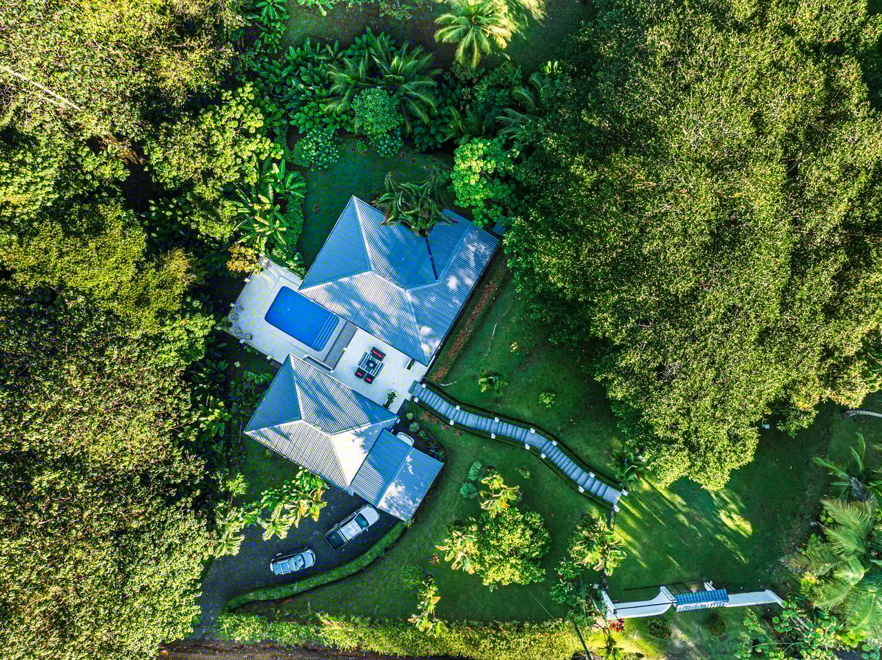 Uvita Home & Development Parcel, Move-in Ready!