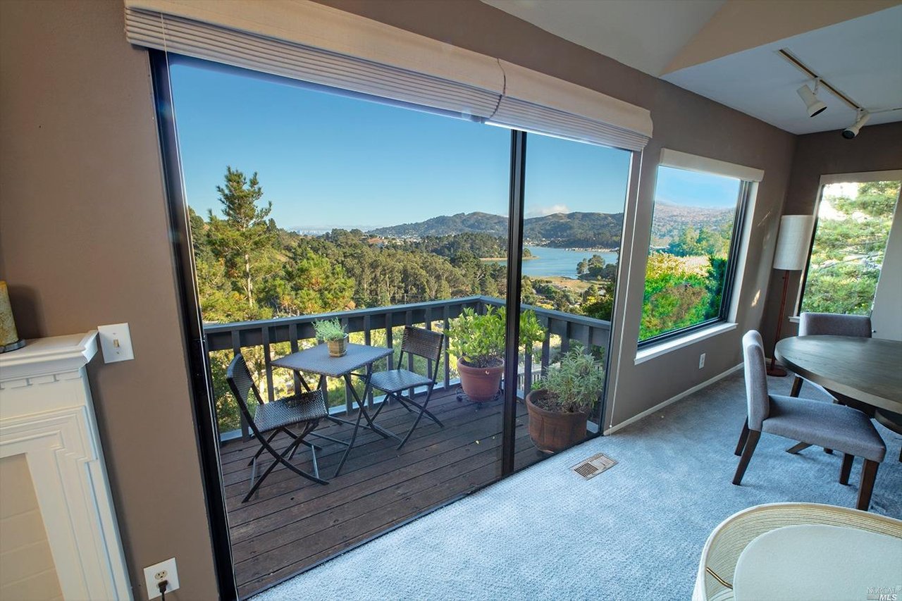 68 Milland Dr