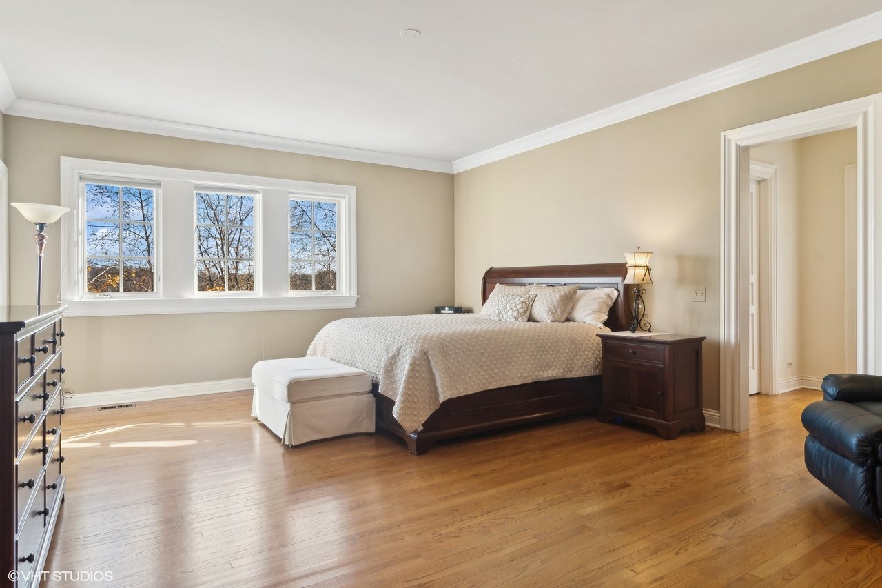 65 Round Barn Road