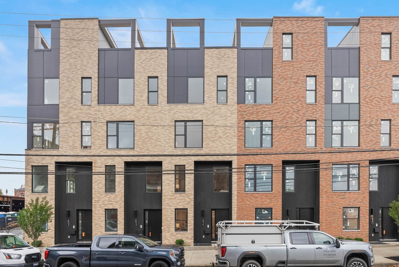 656 Fairmount Ave, Philadelphia, PA 19123