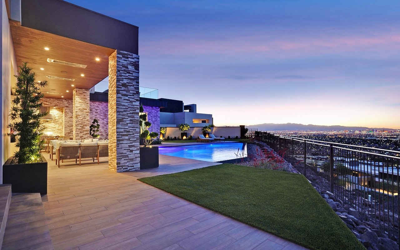 Making the Most of Las Vegas’ Historic Luxury Boom