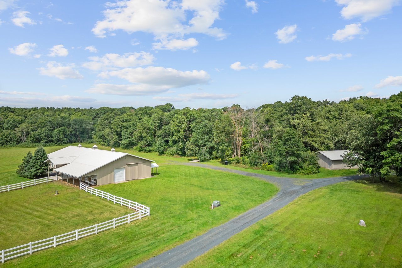 2427 Beede Lake Trail