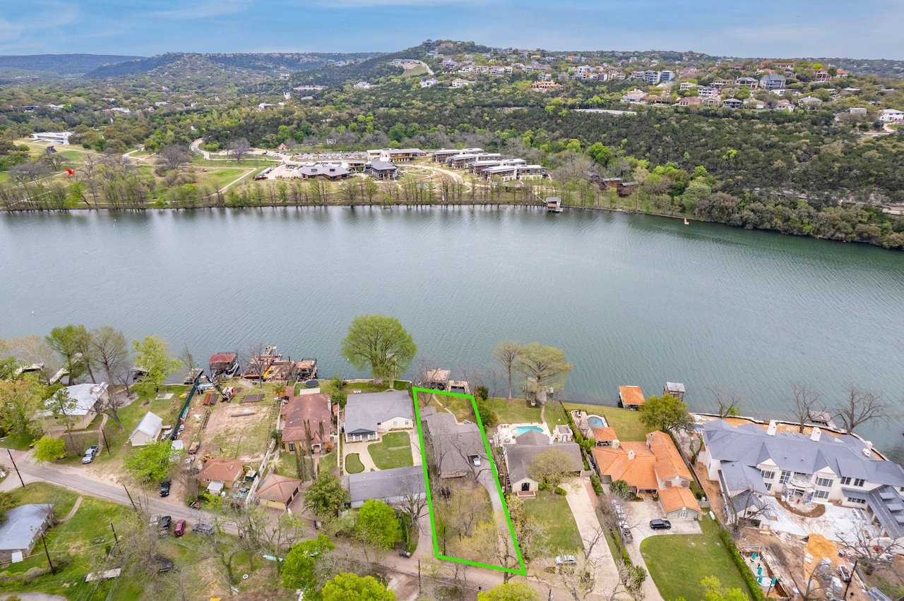 Westlake Waterfront Bungalow