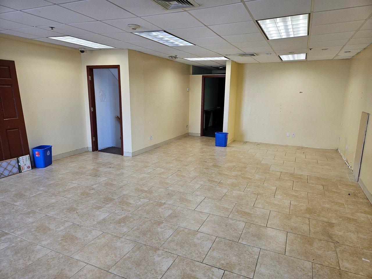 612 Jericho Tpke