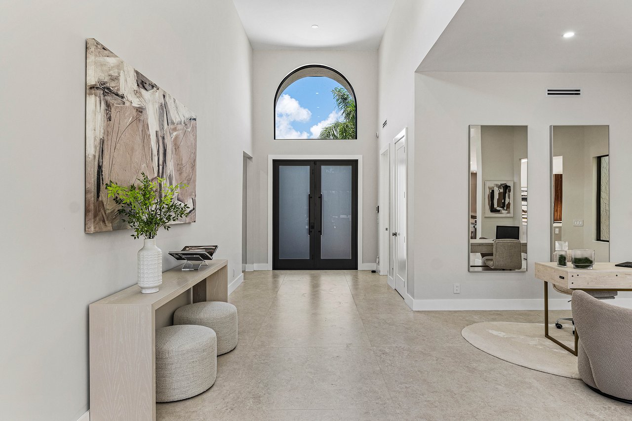 5323 Ascot Bend