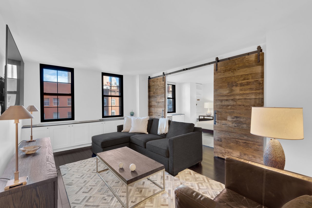 222 W 14TH Street 5N